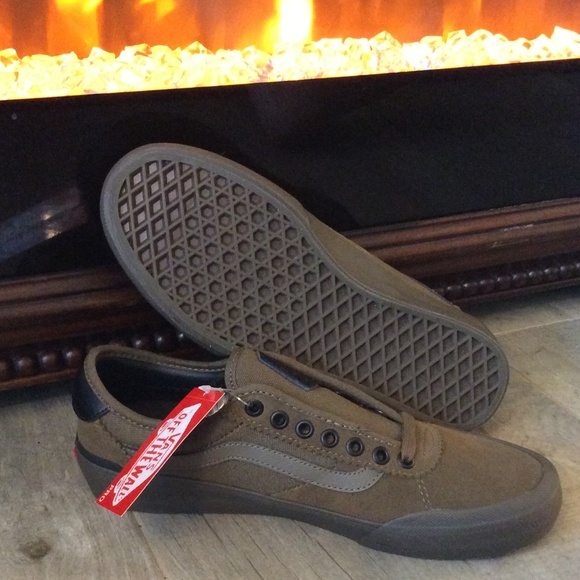 Vans Other - NWT Vans Chima Pro Sneakers